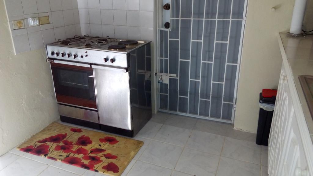 Spacious Colonial Bridgetown Luaran gambar