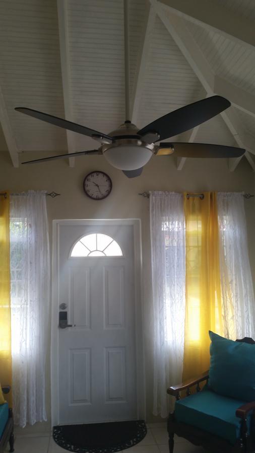 Spacious Colonial Bridgetown Luaran gambar