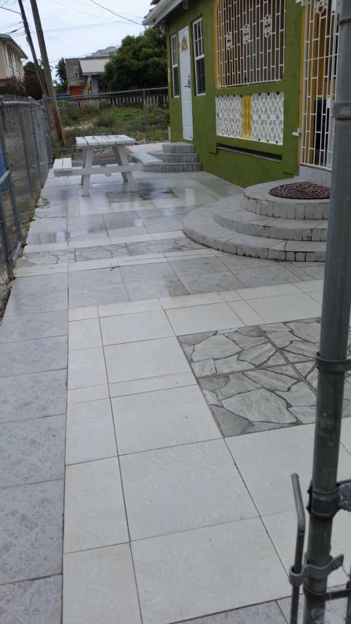Spacious Colonial Bridgetown Luaran gambar